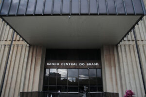 Contas públicas têm déficit de R$ 48,7 bilhões em fevereiro