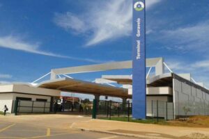 Mulher sofre infarto fulminante e morre no Terminal Garavelo, em Aparecida de Goiânia