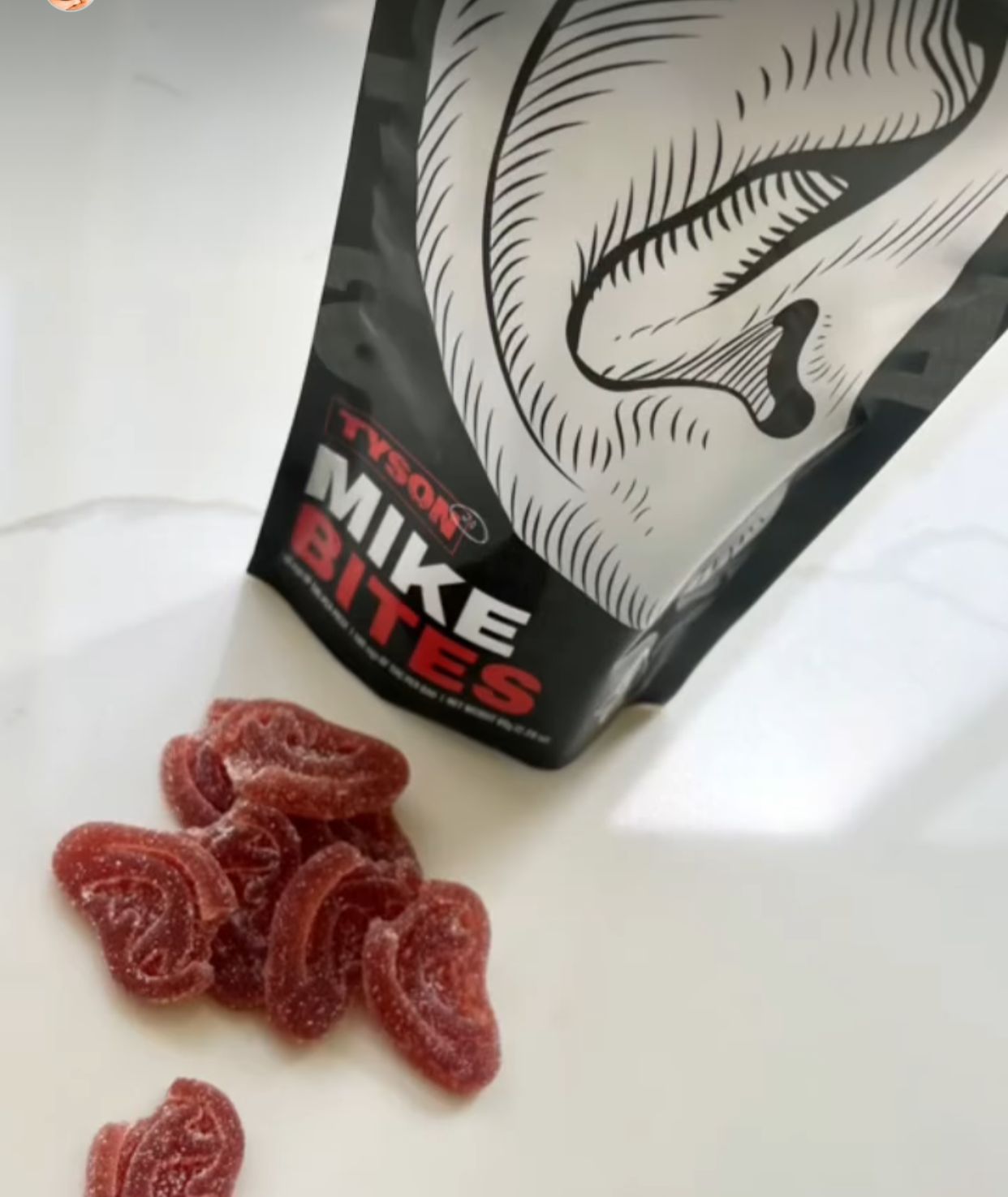 Mike Bites, do Mike Tyson