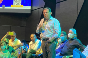 Do ex-governador Marconi Perillo em discurso na Região Noroeste de Goiânia Eu não vou voltar, eu já voltei