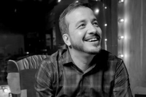 Rafael Cortez em Goiânia: humorista apresenta "O Homem Nu" na capital