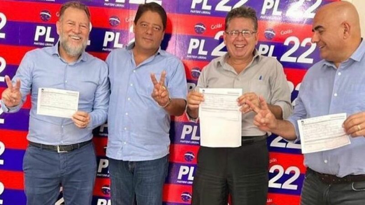 Três deputados estaduais se filiam ao PL de Bolsonaro e Vitor Hugo