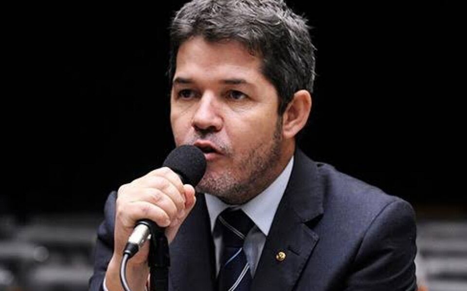 Goiás Pesquisas/Mais Goiás: sem Marconi, Waldir leva vantagem ao Senado em Catalão