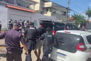 Entidades repudiam violência em ato da Educação em Goiânia