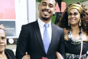 Homem foi absolvido graças a imagem de câmera de segurança. Advogado se emociona com absolvição de jovem negro e viraliza na web; vídeo