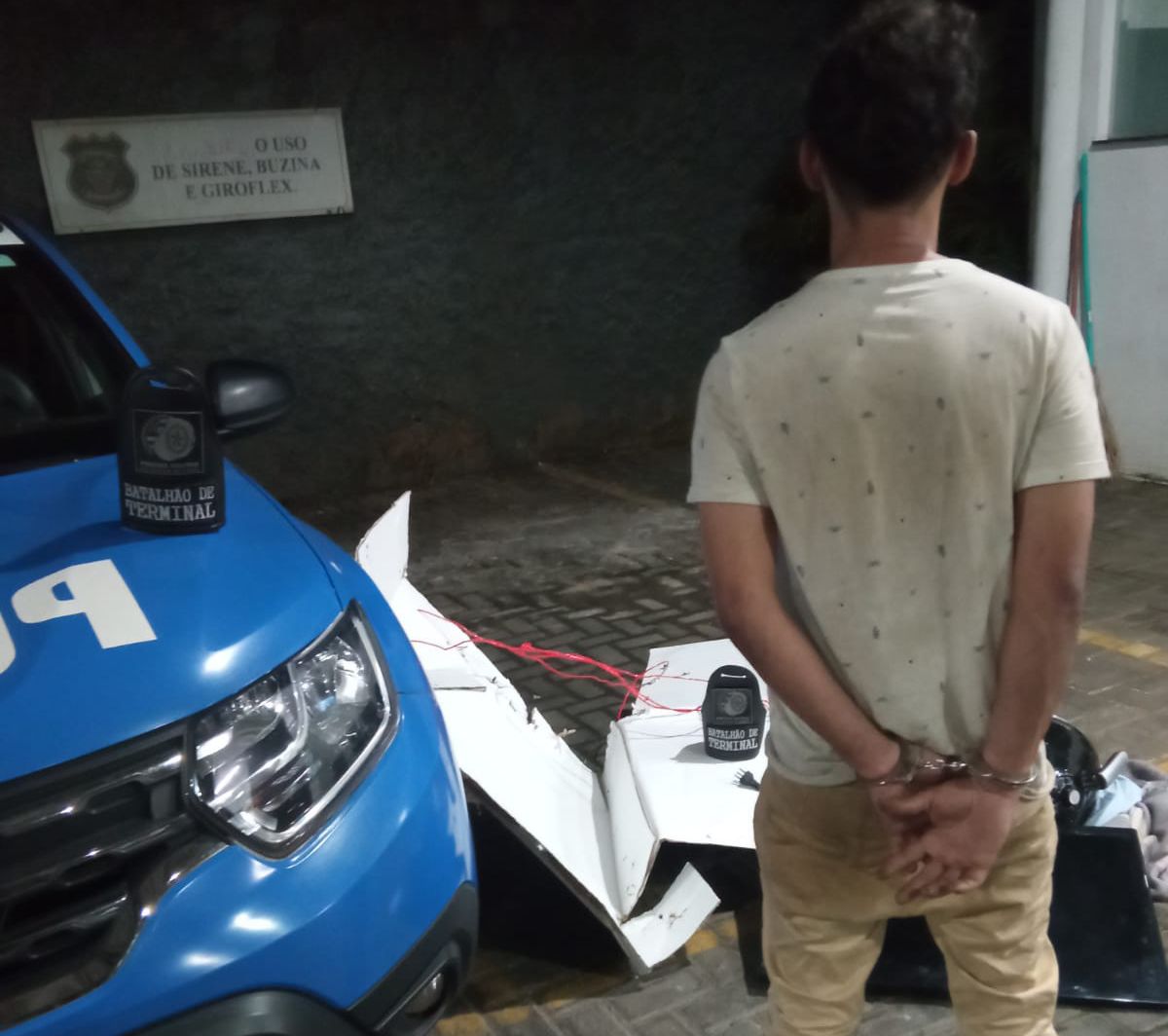 Suspeito de decepar dedo de garota de programa é preso pela PM, em Goiânia