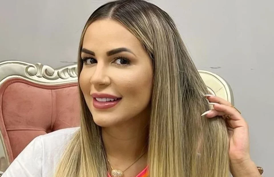 Tudo começou com uma live da advogada famosa. Deolane Bezerra é processada por seguidora após cair em golpe; entenda