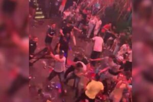 Festa de carnaval termina com briga generalizada em boate de Itumbiara