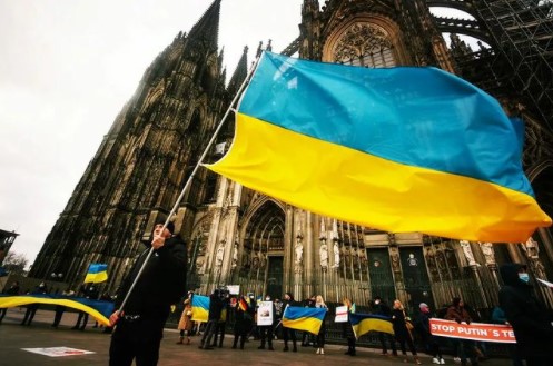 Ucrânia recebeu US$ 12 bilhões em armas e ajuda financeira desde invasão, diz premiê (Foto: Reprodução)