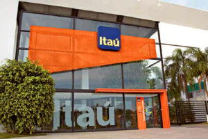 Aplicativo e site do banco Itaú voltam ao ar após erros em saldos