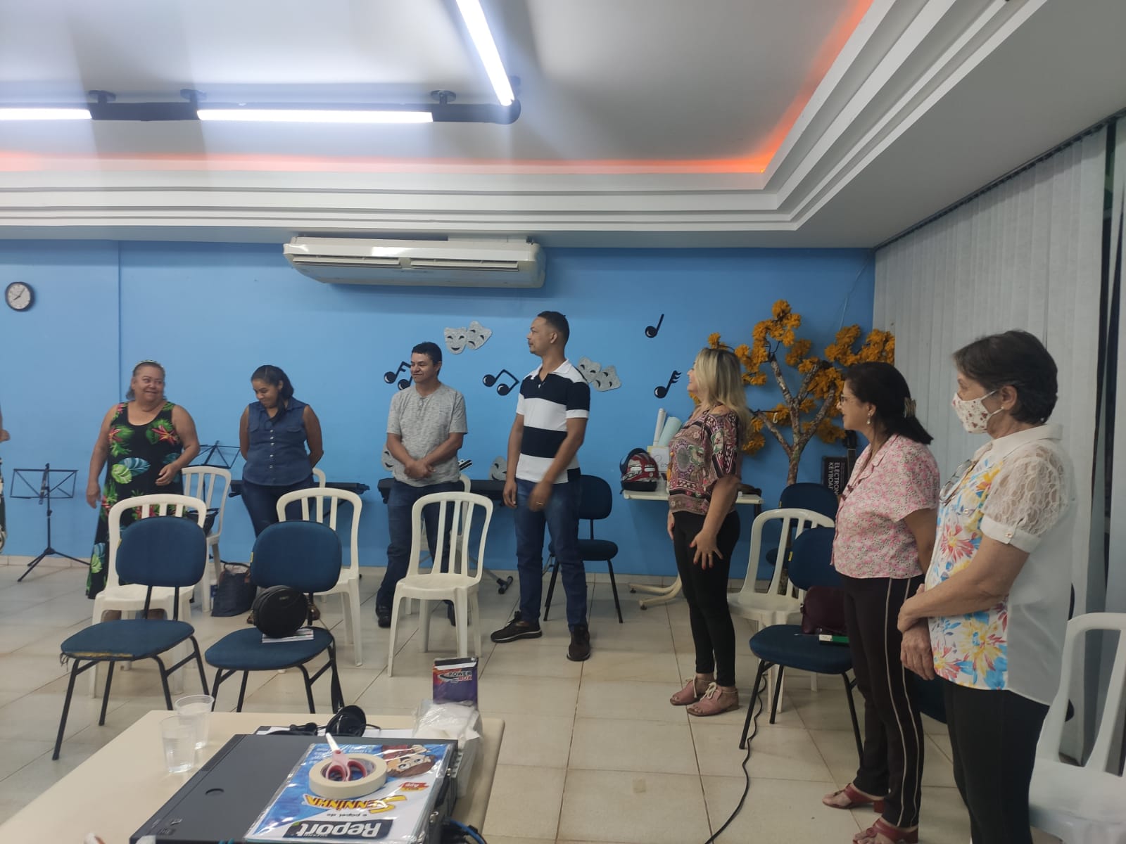 alunos em oficina de empreendedorismo