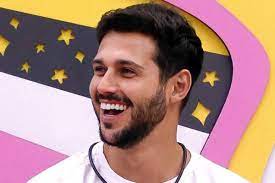 Participante do BBB 22 sofreu acidente em março deste ano. Rodrigo Mussi fará primeira aparição pública no domingo; confira