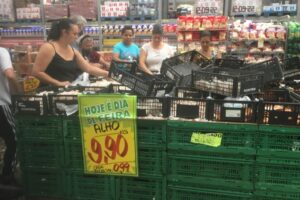 Uma atacadista localizada no Setor Novo Horizonte, em Goiânia, foi autuada por propaganda enganosa, segundo informou o Procon Goiás. (Foto: divulgação/Procon)