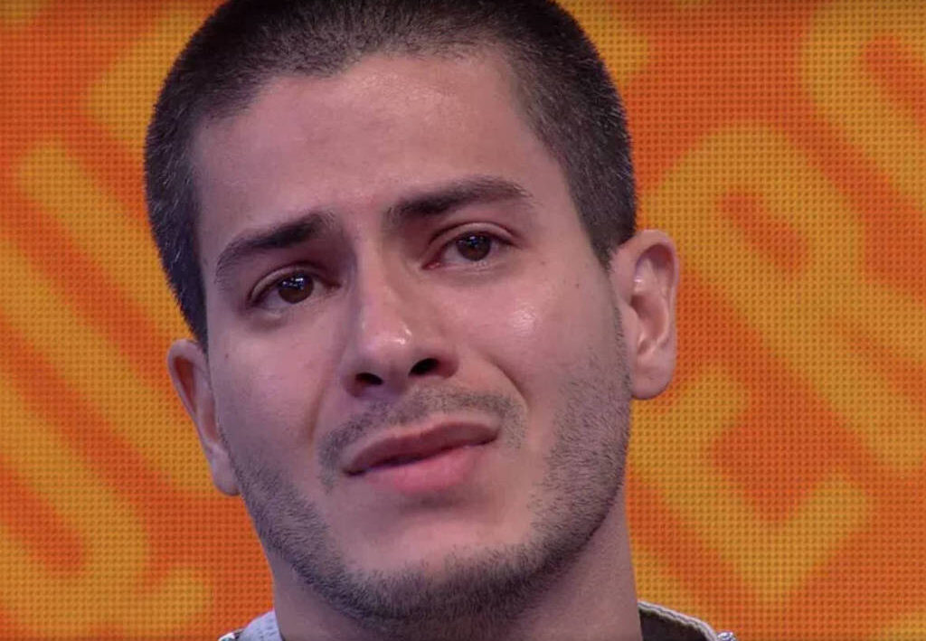Ator diz que Jogos da Discórdia ativaram nele gatilhos emocionais. BBB 22: 'Estou no limite', diz Arthur Aguiar sobre seu estado emocional