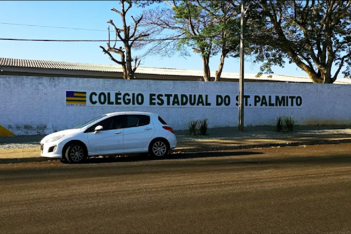 Uma estudante de 19 anos está presa suspeita de atear fogo ao corpo de uma colega de escola, de apenas 17, por causa de bullying. O caso aconteceu na noite de quinta-feira (31), no Colégio Estadual do Setor Palmito, no Jardim Novo Mundo, em Goiânia.