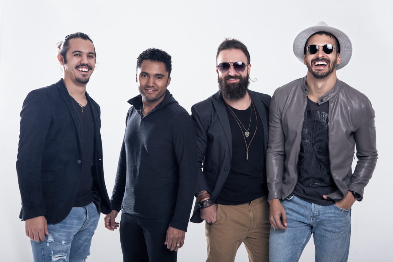 Banda Groove Quintal se apresenta em Goiânia a partir das 22h30