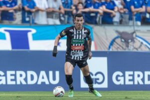 Sidimar atuando pelo Athletic-MG