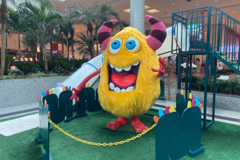 Os Monstros que Vivem Aqui é nova atração do Goiânia Shopping