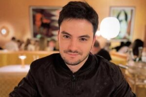 Doente durante viagem a Paris, Felipe Neto relata febre e testa negativo para Covid-19: acho que peguei a tal Gripe A