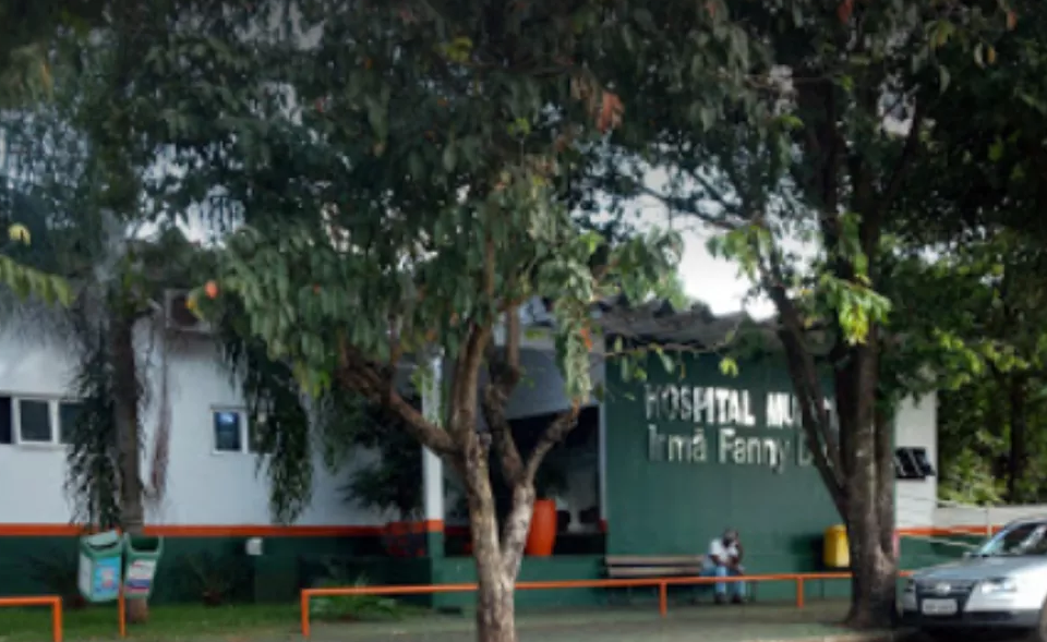 Idoso fica ferido após atropelar cachorro em Goianésia (GO)