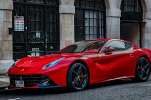 Ferrari fará recall de mais de 2,2 mil carros na China por problemas nos freios (Foto: Pixabay)