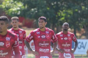 Ralf em treinamento no Vila Nova