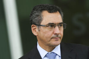 Ex-ministro da Fazenda Eduardo Guardia morre aos 56 anos