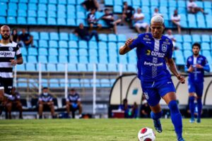 Daniel Peixoto, jogando no Rio Claro