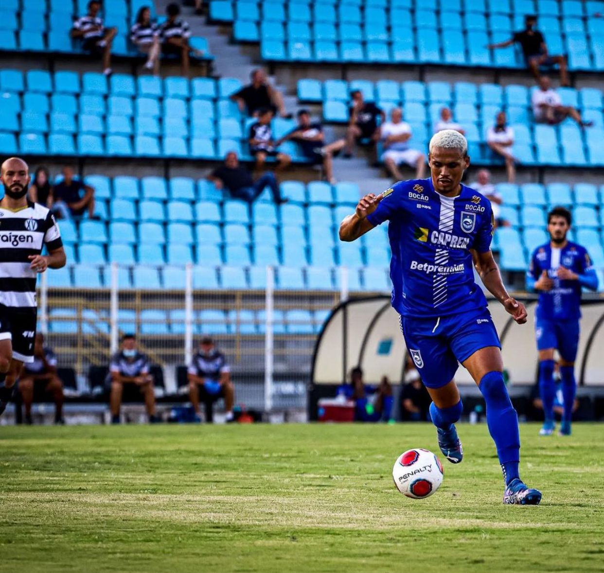 Daniel Peixoto, jogando no Rio Claro