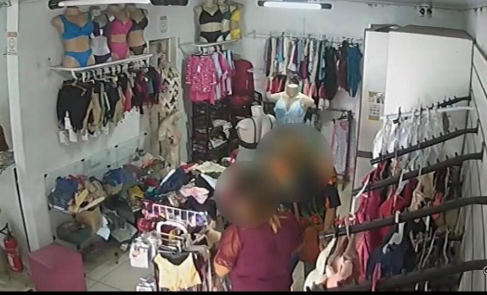 Loja foi furtada na Vila Jaiara. (Foto: Captura)