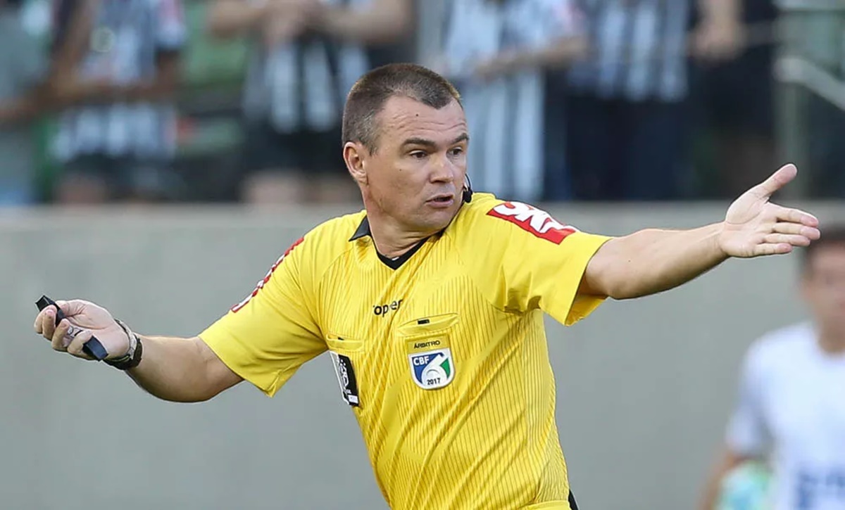 Leandro Vuaden irá apitar a estreia do Vila Nova na Série B