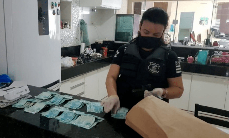 Polícia indicia família de estelionatários por golpe de R$618 mil em banco de Caldas Novas