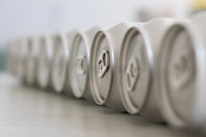 Brasil recicla quase 99% das latinhas consumidas em 2021