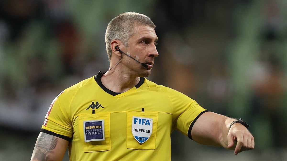 Anderson Daronco irá apitar o jogo entre Vila Nova e Fluminense.