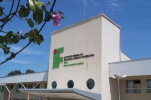 IFG Aparecida abre inscrições para vagas remanescentes para curso de modelagem de vestuário