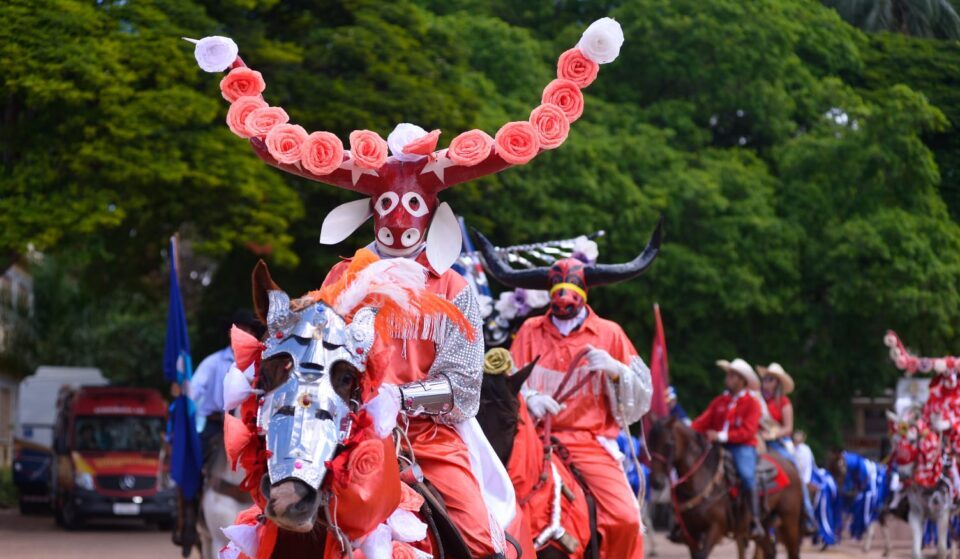 A Secretaria de Cultura de (Secult Goiás) confirmou as Cavalhadas em Luziânia, Niquelândia e Silvânia no ano de 2023. (Foto: Jucimar de Sousa/Mais Goiás)