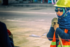 Em Goiás, mulheres ganham cerca de R$ 2 a menos por hora que os homens