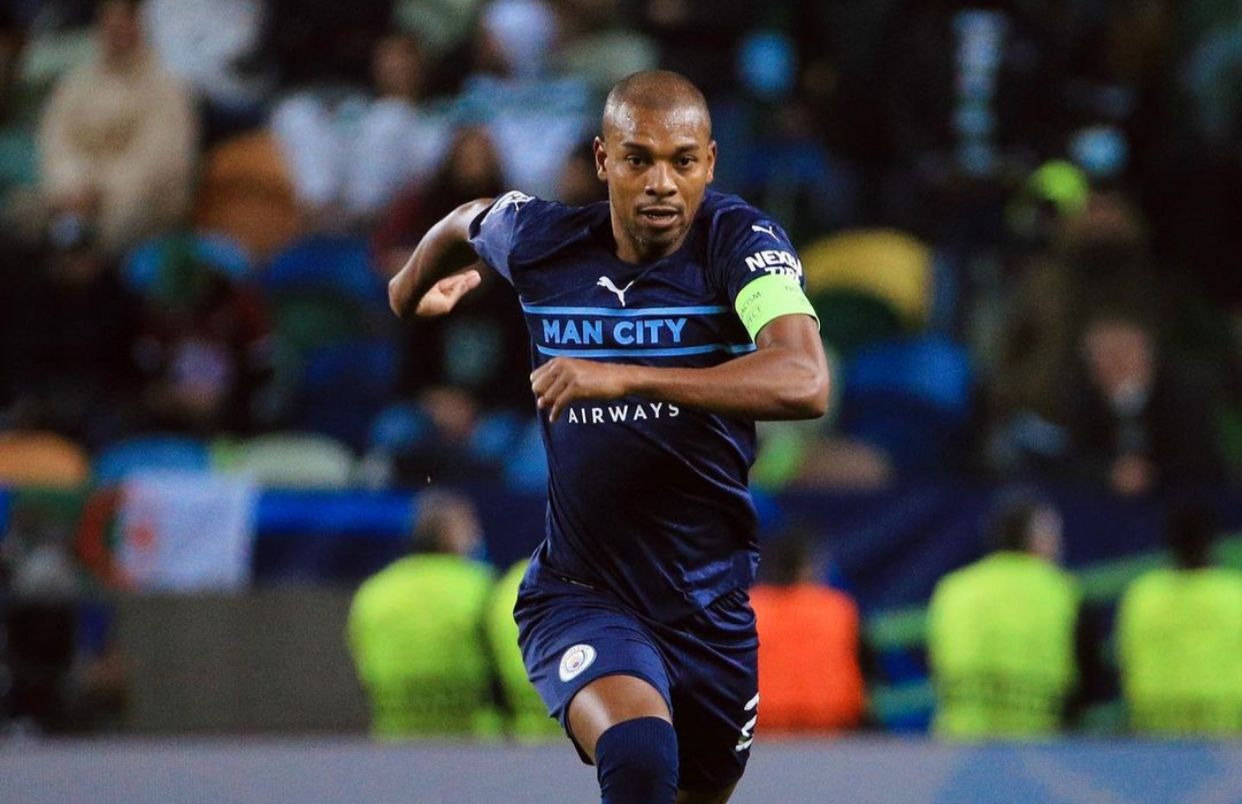 Fernandinho capitão do Manchester City