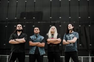 Banda Shotgun comanda tributo ao Guns N' Roses em Goiânia