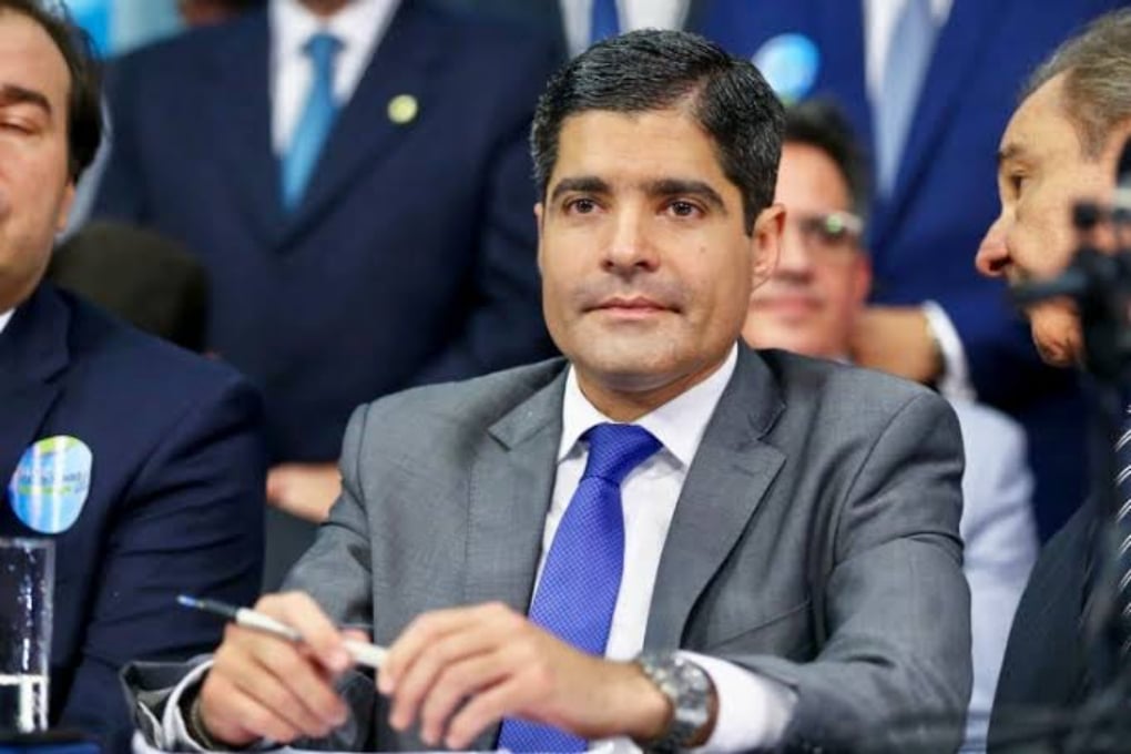 Em resposta ao União Brasil, PSDB convida ACM Neto para se filiar ao partido