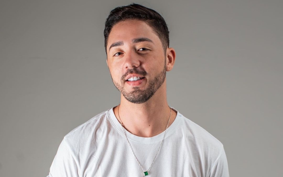 Vencedor de A Fazenda, Rico Melquiades faz inscrição para BBB 23: me chama