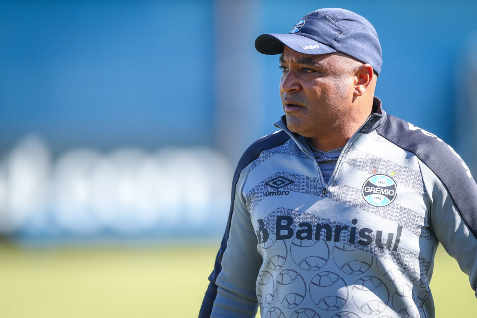 Com Bolsonaro há uma autorização para o racismo, diz técnico do Grêmio (Foto: Lucas Uebel/Grêmio)