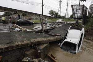 Duas novas vítimas foram encontradas em Angra dos Reis. Sobe para 18 o número de mortes em razão da chuva no Rio de Janeiro