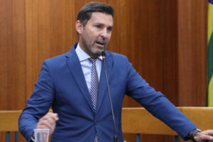 Justiça manda Sargento Novandir retirar vídeos ofensivos contra Geverson das redes sociais