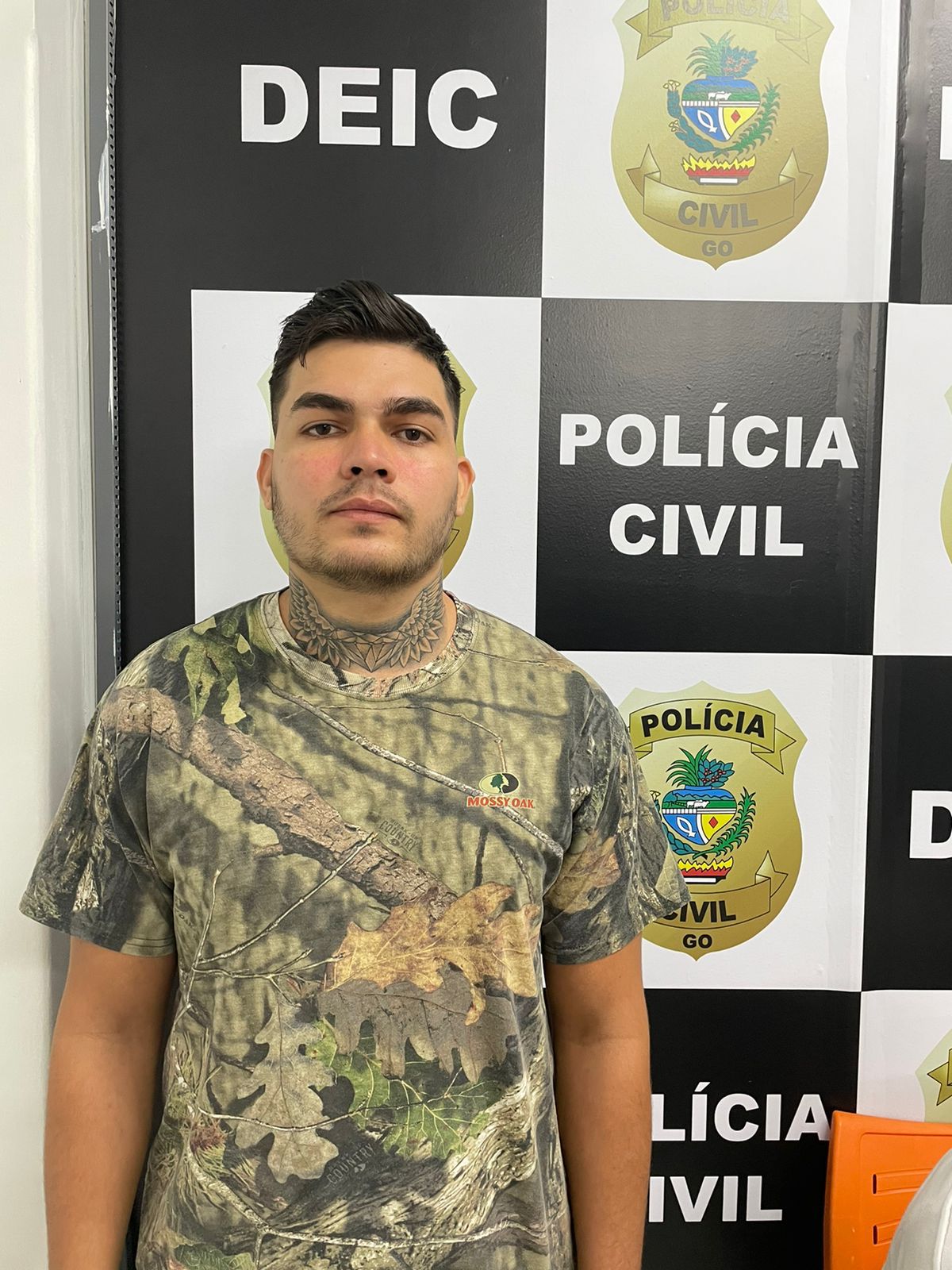 Cada colombiano recebeu R$ 4 mil para realizarem cobrança ilegal (Foto: divulgação/Deic)