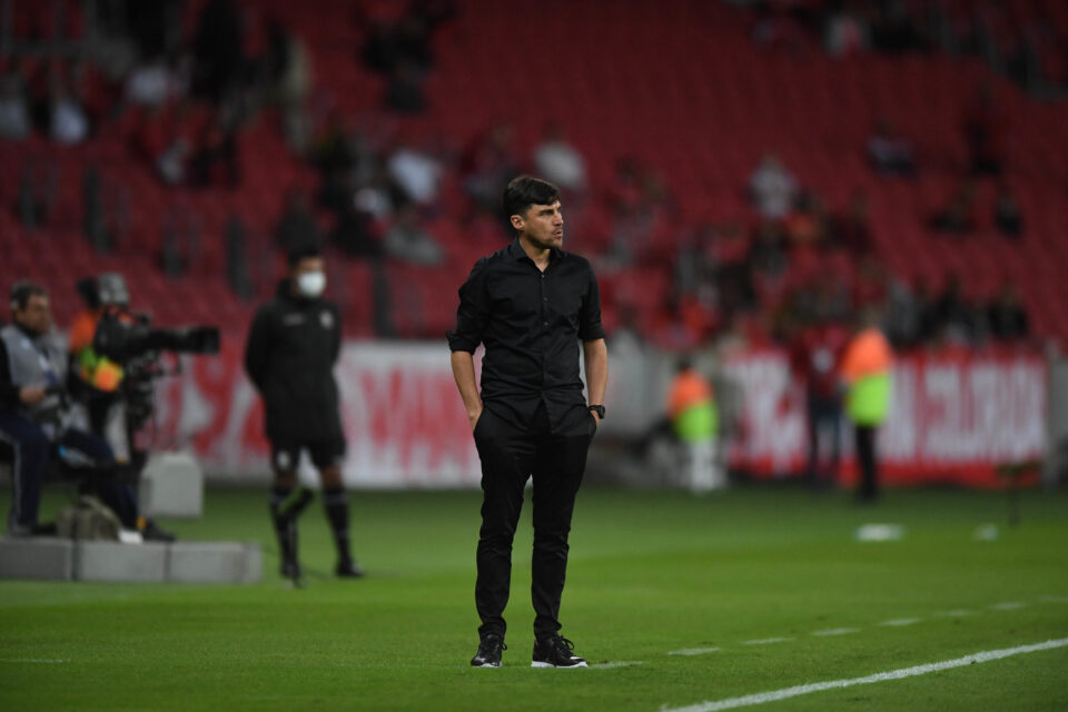 Medina em jogo pelo Internacional