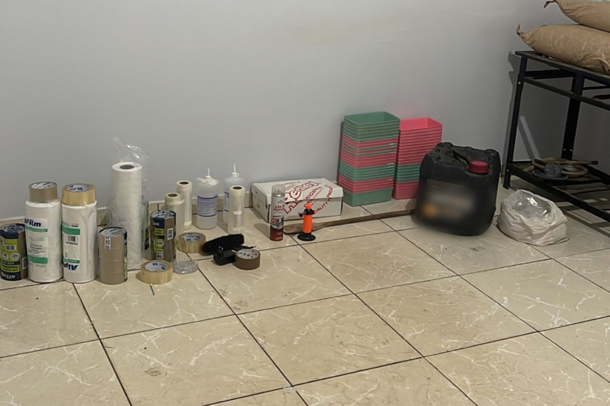 Três homens suspeitos conseguiram fugir e ainda não foram localizados