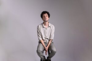 Cícero em Goiânia: cantor apresenta turnê nacional e chega em Goiânia no dia 12 de agosto