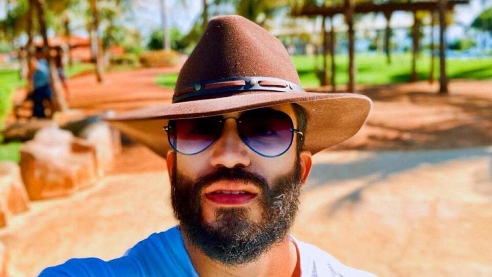 sósia Anderson de Magalhães Santos disse que nunca "teve paz". Gusttavo Lima: Conheça o gerente administrativo que é confundido com o cantor