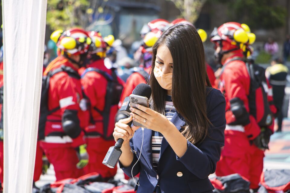 woman-g11fc52b7f_1920